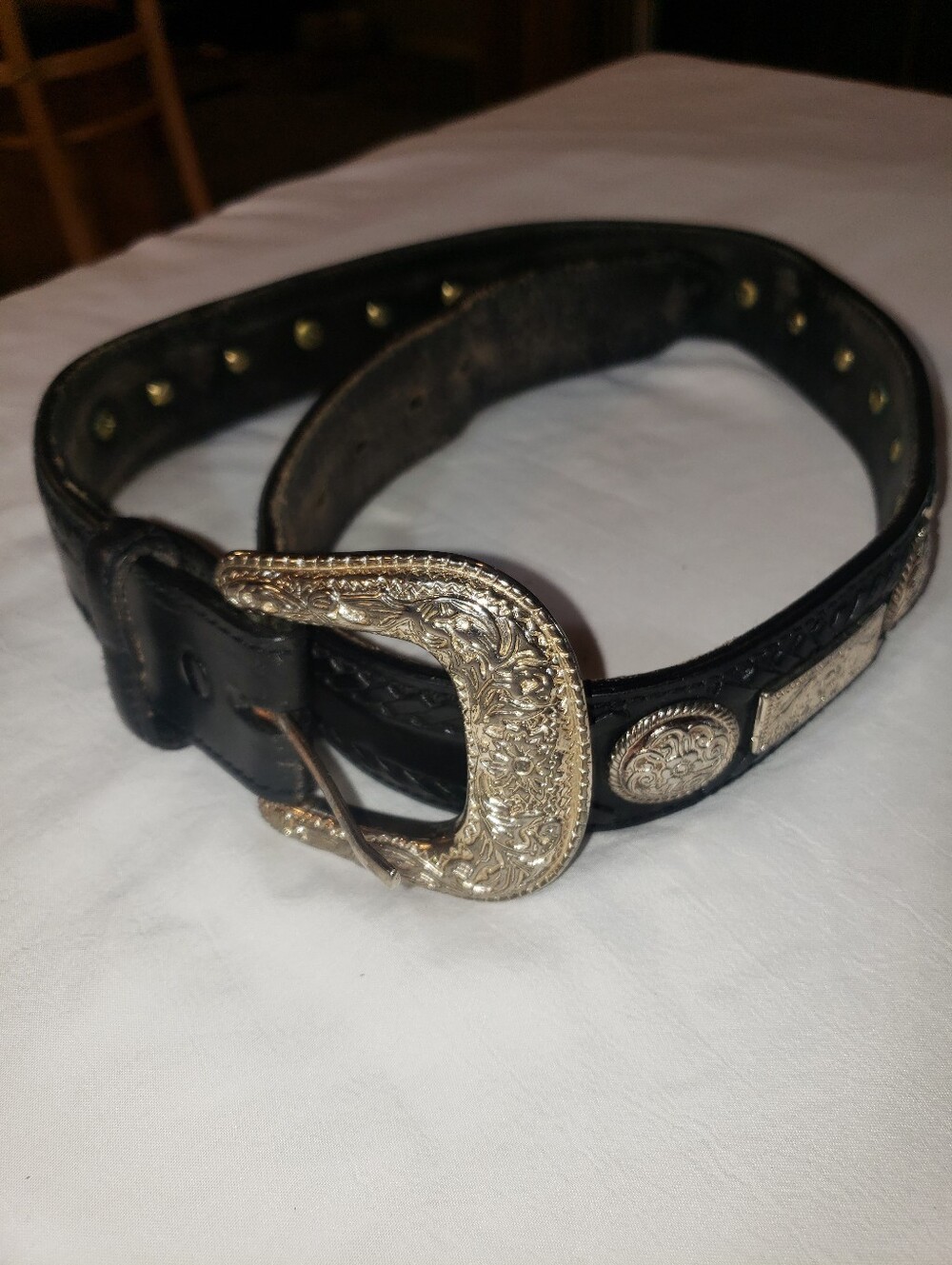 Vintage Women Black Leather Belt Cowhide Silver Buckle W/silver Flower Conchos